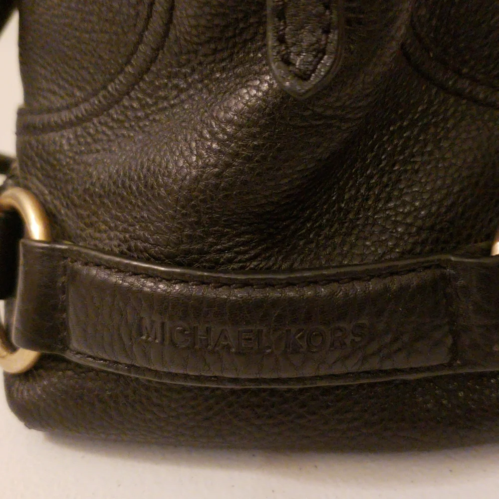 SALE Michael Kors Black Leather Satchel Handbags - Picture 4 of 7